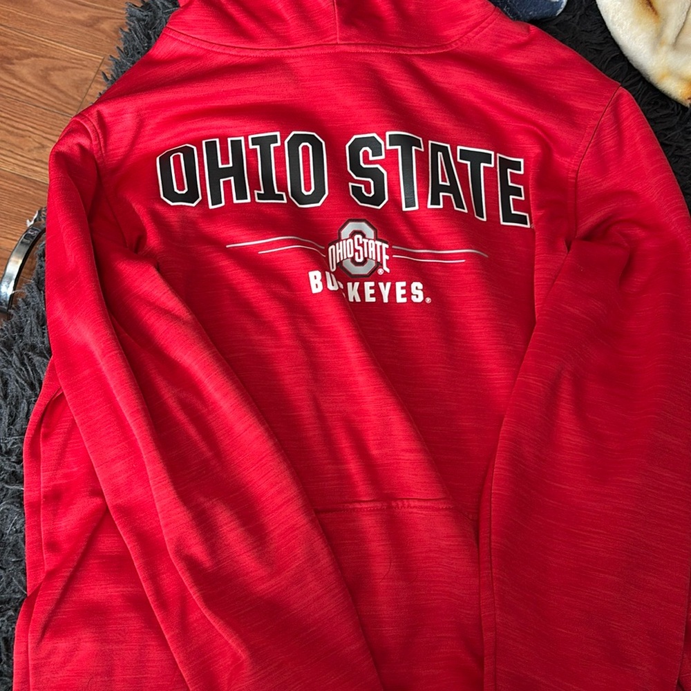 ohio state men’s sweatshirt size medium